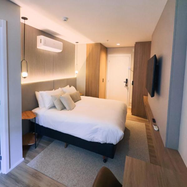 Studio luxo frente ao Rosewood com academia e spa