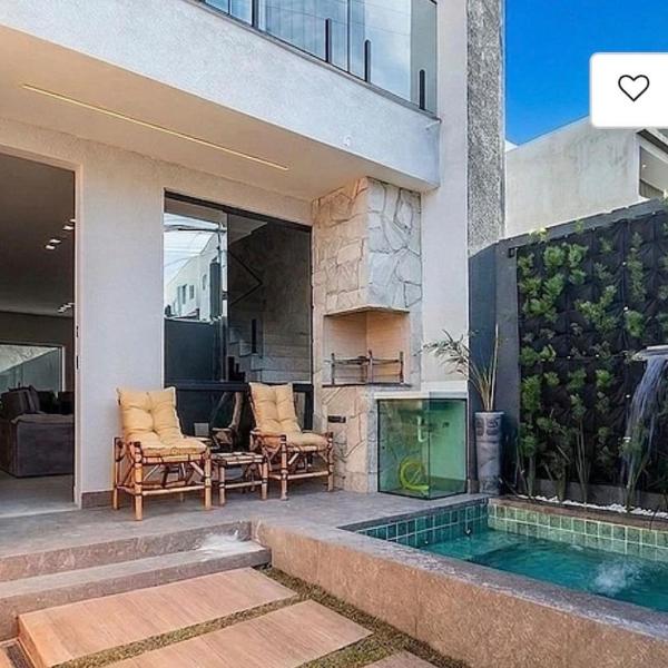 High-standard house with pool and ocean view