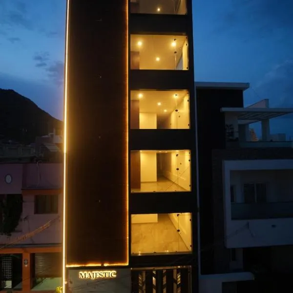 Majestic Meridian: Tiruvannamalai şehrinde bir otel