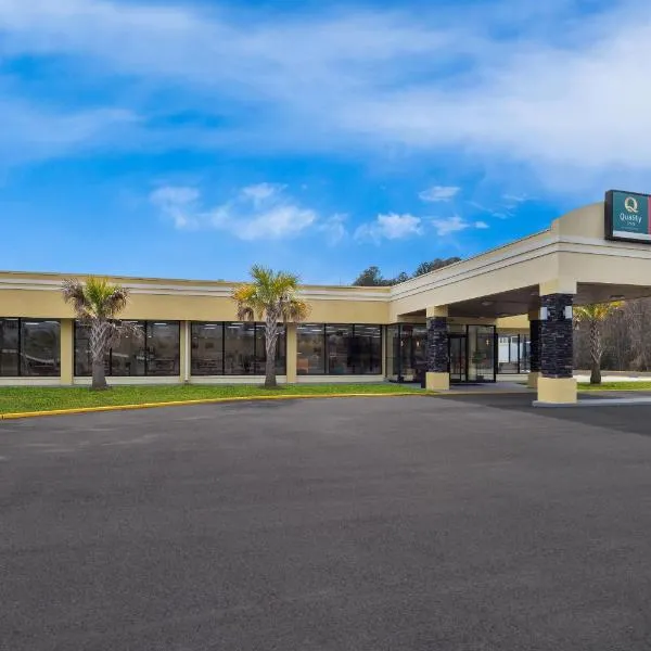 Quality Inn Yemassee - Point South I-95、イェマシーのホテル