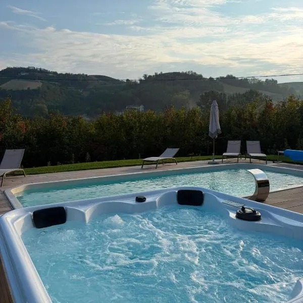Cà d'Rita Monferrato - Chardonnay idromassaggio e piscina esterni, hotel a Vaglio Serra