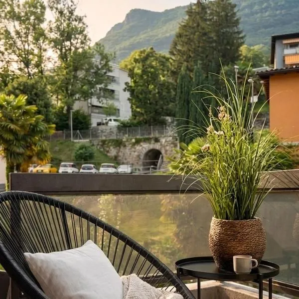 Iconic Lugano New Modern Apt 2BR Free Garage Fast WiFi, hotel en Lugano