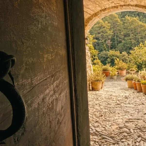 Borgo Alto Ospitalità di Charme, hotel din Stellanello