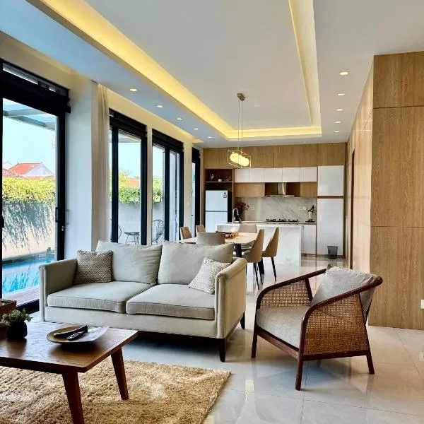 Lioravilla21 Kota Baru Parahyangan, Hotel in Padalarang