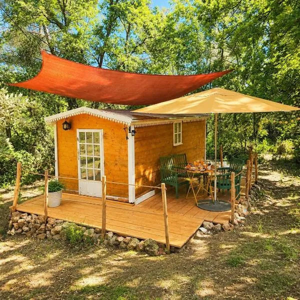 Roulotte nature, hotell sihtkohas Salernes