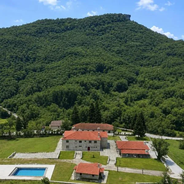 Le Marron, hotel Polikástanon városában