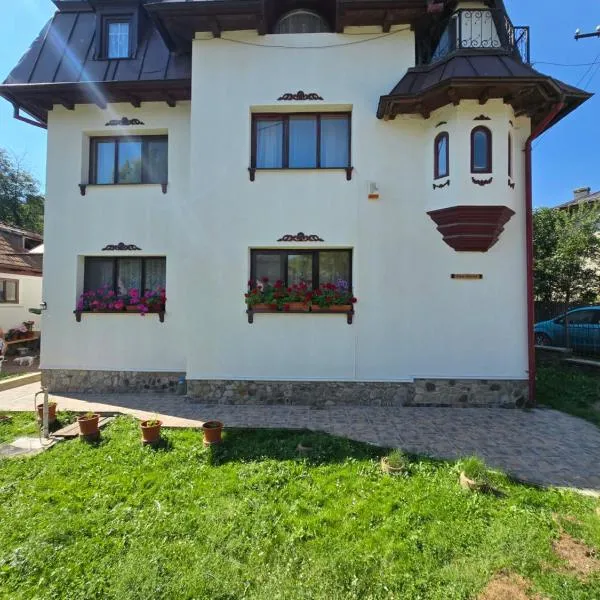 Casa Mioritei, hotel v mestu Câmpulung Moldovenesc