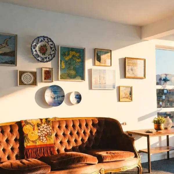 Eldey Airport Hotel, hotell sihtkohas Keflavík