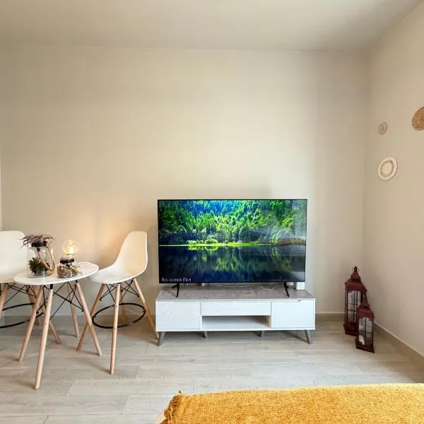 Serene Studio In Yas Island - Near Zayed Int Airport, hotel in Abu Dhabi