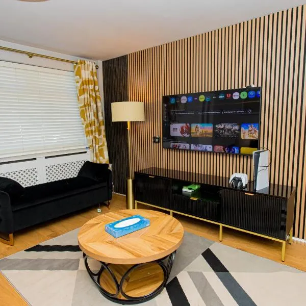 The Cheshire Abode- Central Warrington- Sleeps 5- Near Stadium, Train Stations, hotel in Warrington