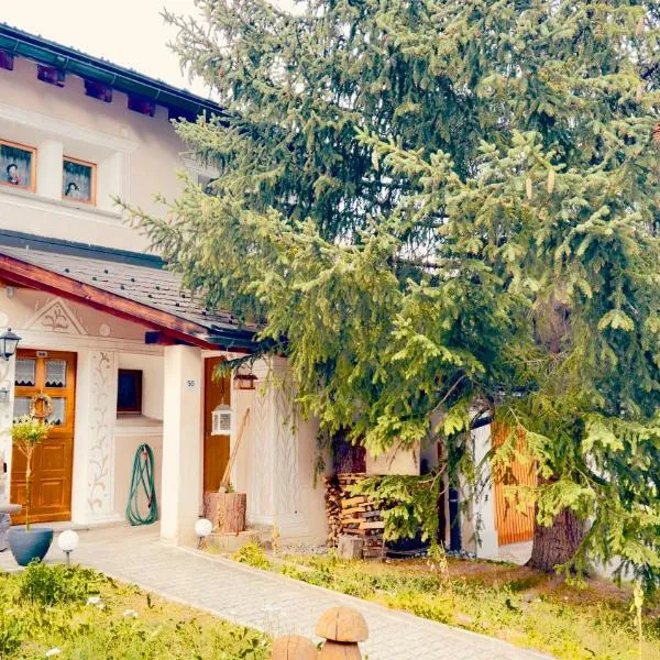 Alpine Home with Lounge - 10 min from St Moritz, hotel em La Punt-Chamues-ch