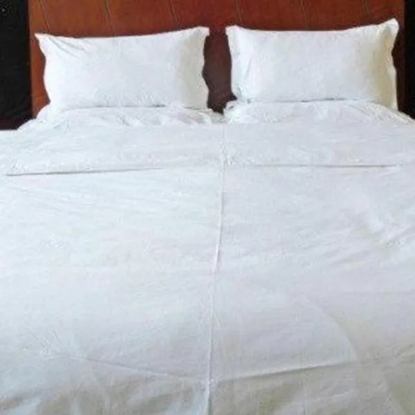 GreenTree Inn Shanxi Luliang Fengshan Road Central Park Express Hotel, hotel em Luliang
