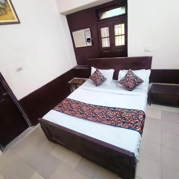 Amisha Stays - Near Railway Station, Jaipur, hotel sa Jaipur