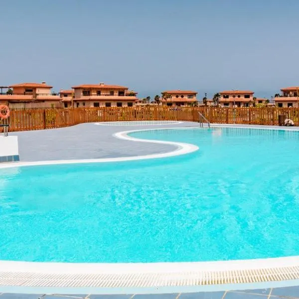 Casa Pez Piscina, terrazas y slow life junto al mar, hôtel à Lajares