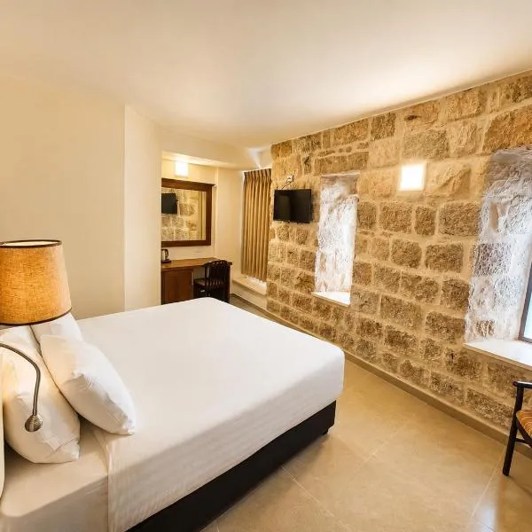 The Annexe - by Gloria Hotel، فندق في القدس