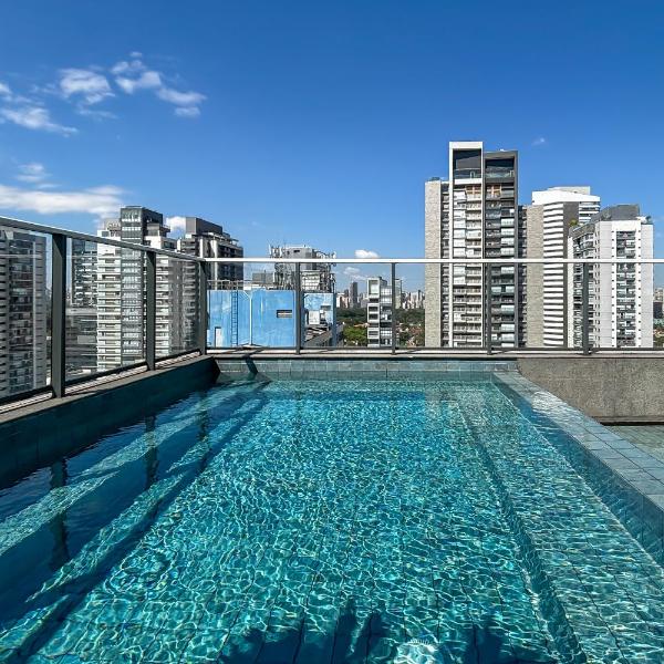Studio Design em Pinheiros Piscina Rooftop e Metro