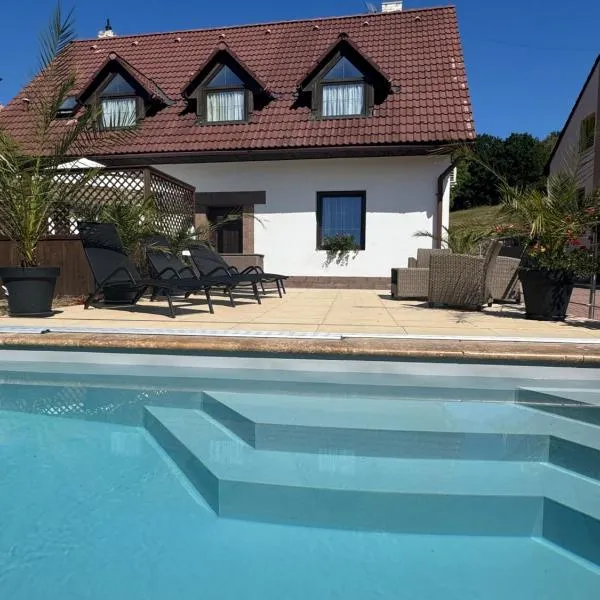 Apart Samont, hotel in Velký Ořechov