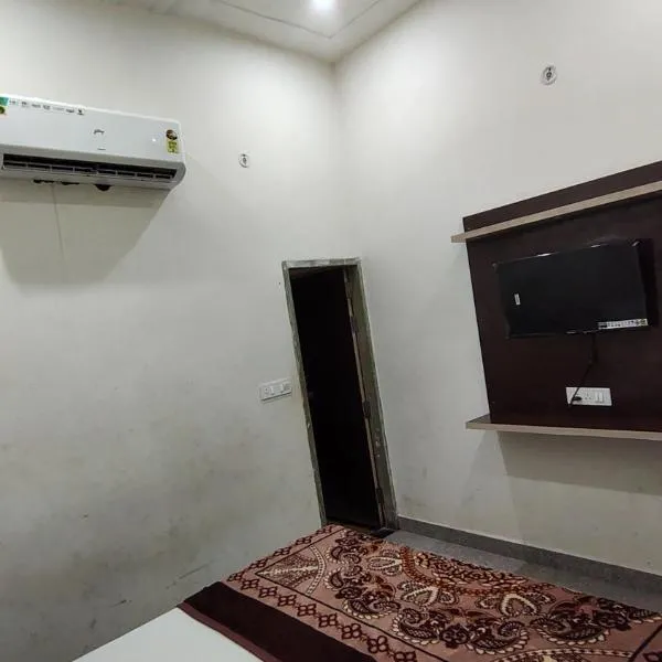 Bajrang sewa, viešbutis mieste Mathura