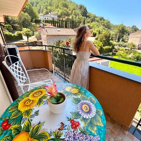 Luxury Apartment nel Cilento - 10 min da Ascea e mare, WiFi & parcheggio, hotel in Castelnuovo Cilento