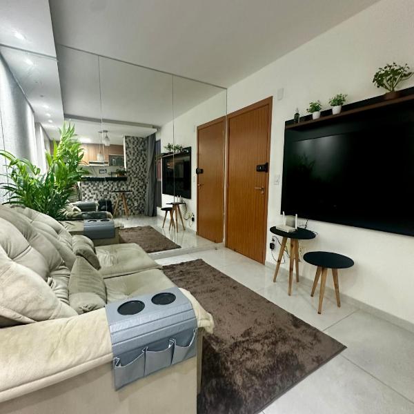 Lindo apto com portaria 24h, região central, longa e curta temporada