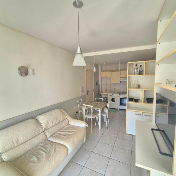Apartamento com vista para o mar 3 min da praia - Foto 4