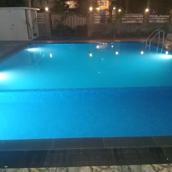 Top Ten, hotelli Arugamissa