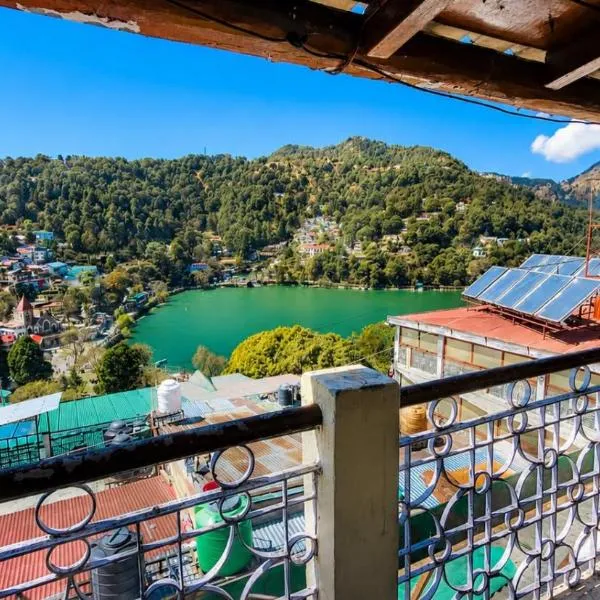 Naini Hill View Boho, hotel in Nainital