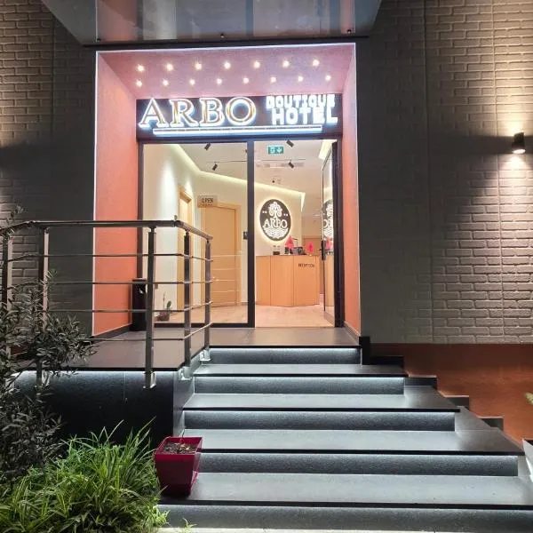 Arbo Boutique Hotel, hotel v destinaci Durrës