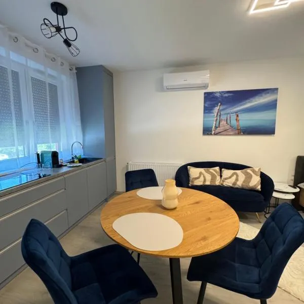 Azzurro Room, hotel sa Zalaegerszeg
