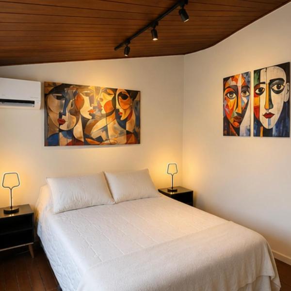 Cosy with Mezanine Appartment In Leblon