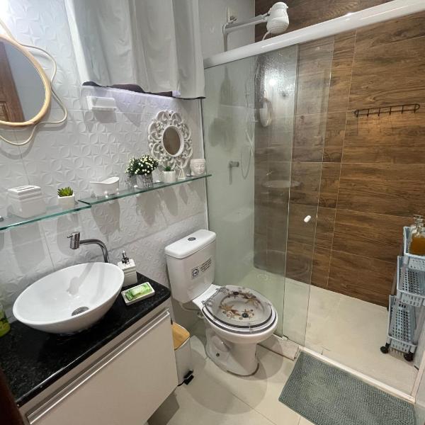 Bangalô térreo, com quintal e piscina privativos - Foto 3