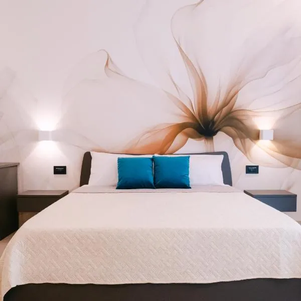 Altamarea - Room & Relax, отель в городе Марина-ди-Джойоза-Йоника