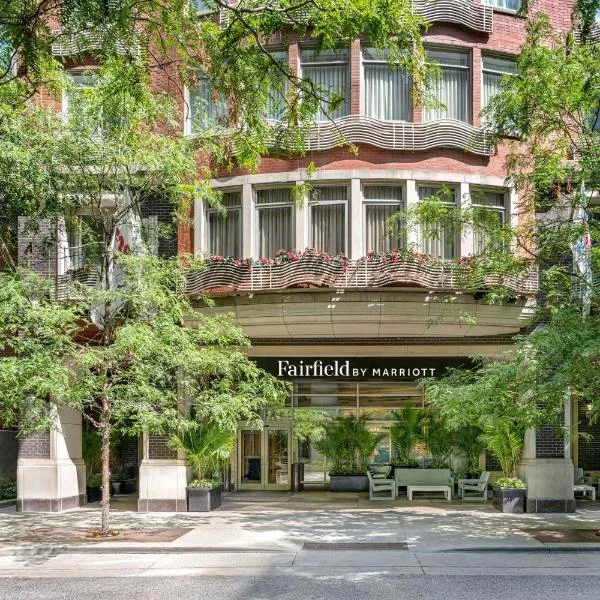 Fairfield Inn and Suites Chicago Downtown/ Magnificent Mile, hotel in Chicago