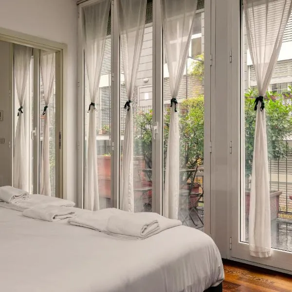The Cozy Terrace Suite - Isola District, hotel v Miláně