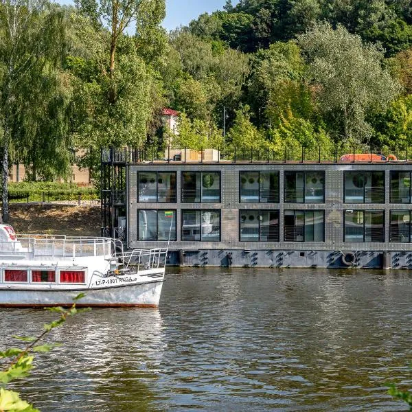 Floatel Vilnius โรงแรมในวิลนีอุส