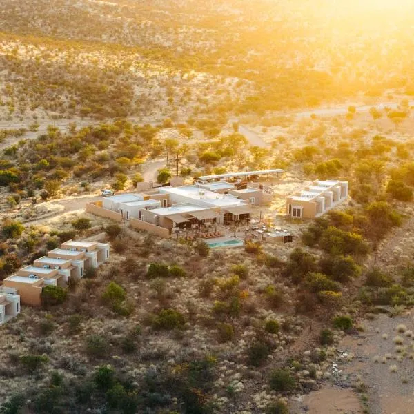 Lodge Damaraland, hotel u gradu Khorixas