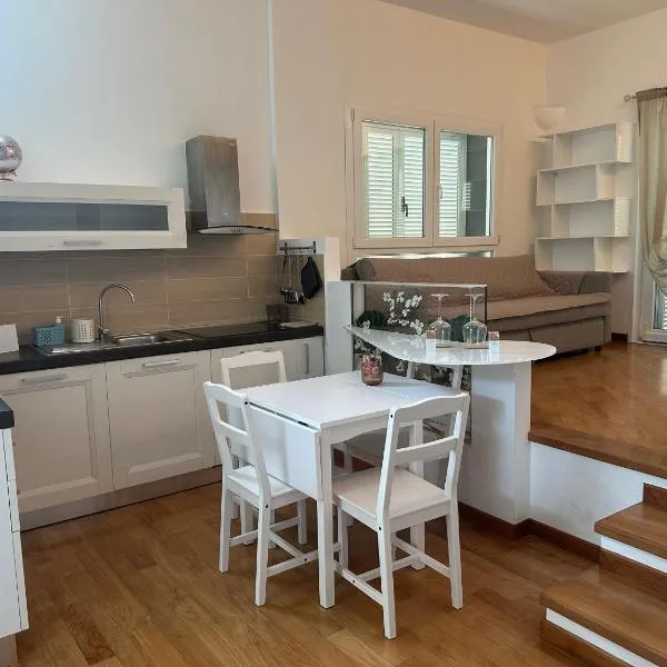 Casa Adamus, hotell i Varazze