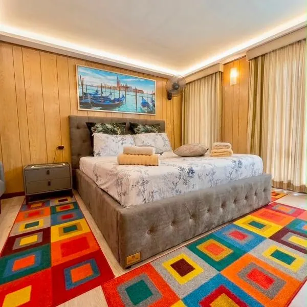 Entire Private Apartment in the Heart of Venice, hotel em Veneza