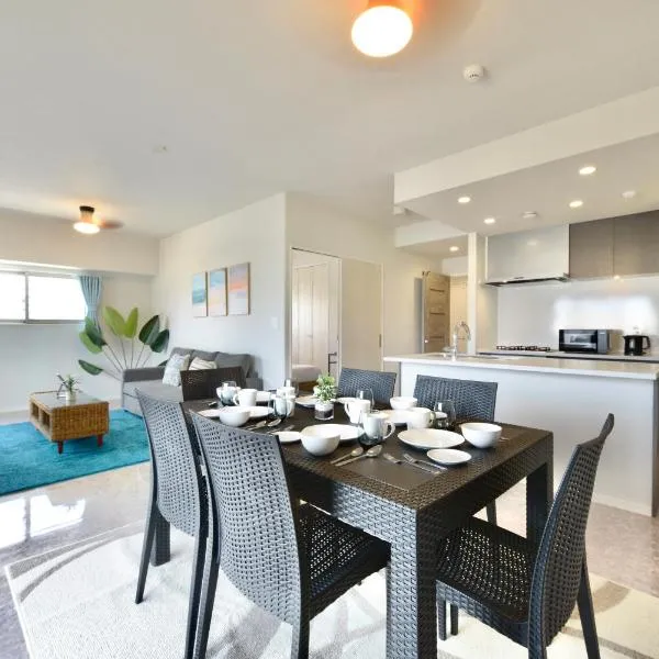 Solterrace Naha - 3min to Beach, 6Guests ,Free Parking, New 70sqm, hotel in Naha