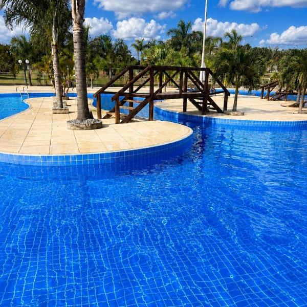 Casa com 3 suítes e piscina - Foto 4