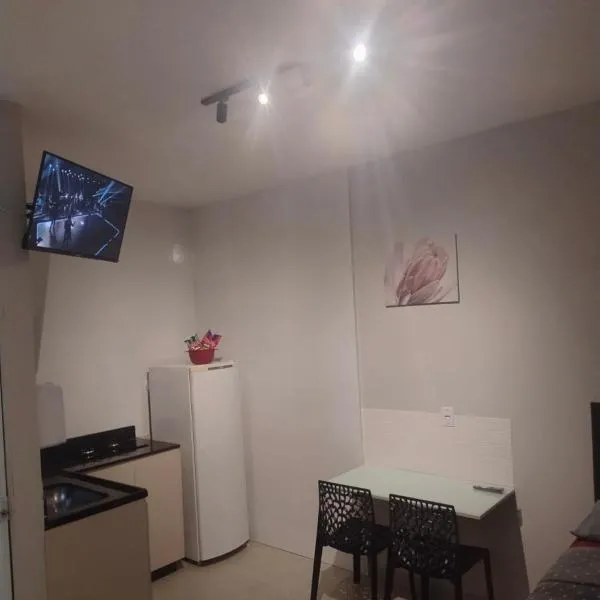 Flat-hotel Br 381 em frente Partagem shopping e Rodoviária, hotell sihtkohas Betim