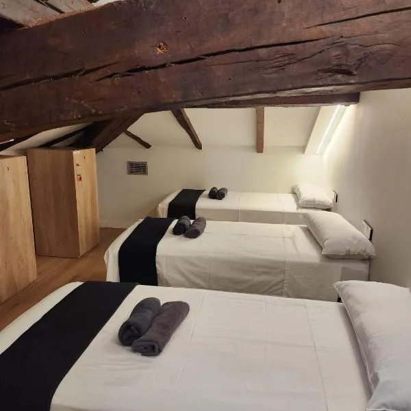 Albergue de Eugi、Eugiのホテル