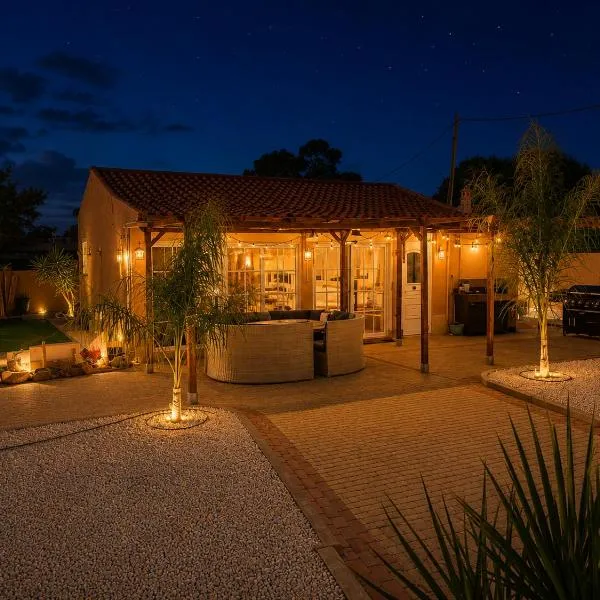 Casa Velha, hotel em Pêra