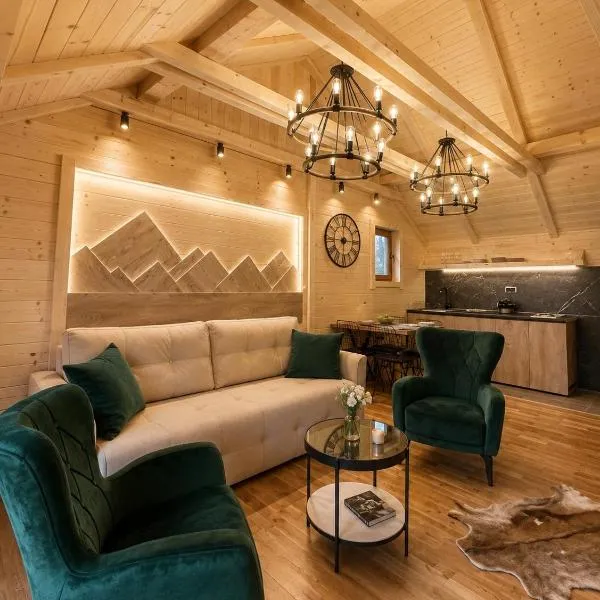 Viesnīca Chalet Montenegrina with jacuzzi pilsētā Kolašina