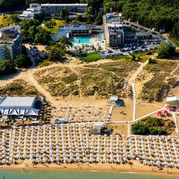 Hotel Palms Beach Kiten, viešbutis mieste Kiten