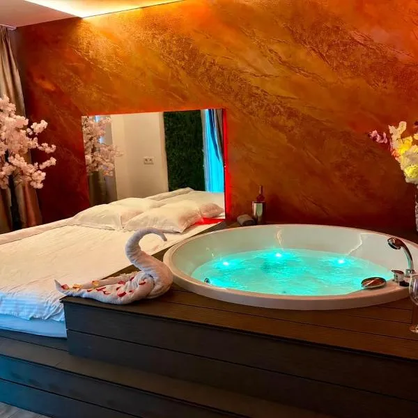 MATTEO room by 50 shades: Baia Mare şehrinde bir otel