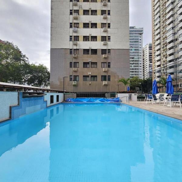 Apartamento completo com lazer e vista na Barra