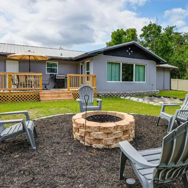McGarity Lakehouse: Disney & Universal Day Trip, hotel em Deltona