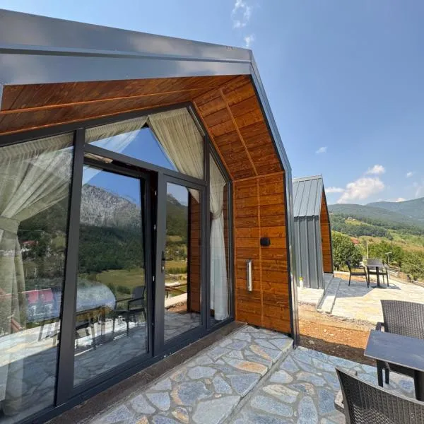 Vilat Lepushe, hotel i Lëpushë