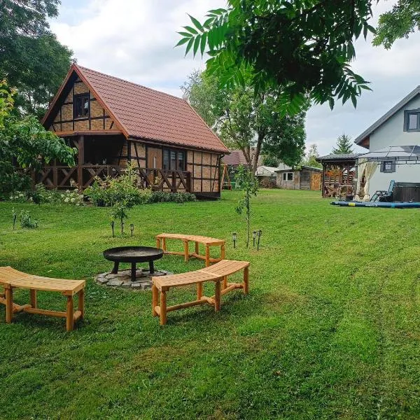Jesionowy Zakątek domki z balią blisko jeziora, hotell sihtkohas Piasutno
